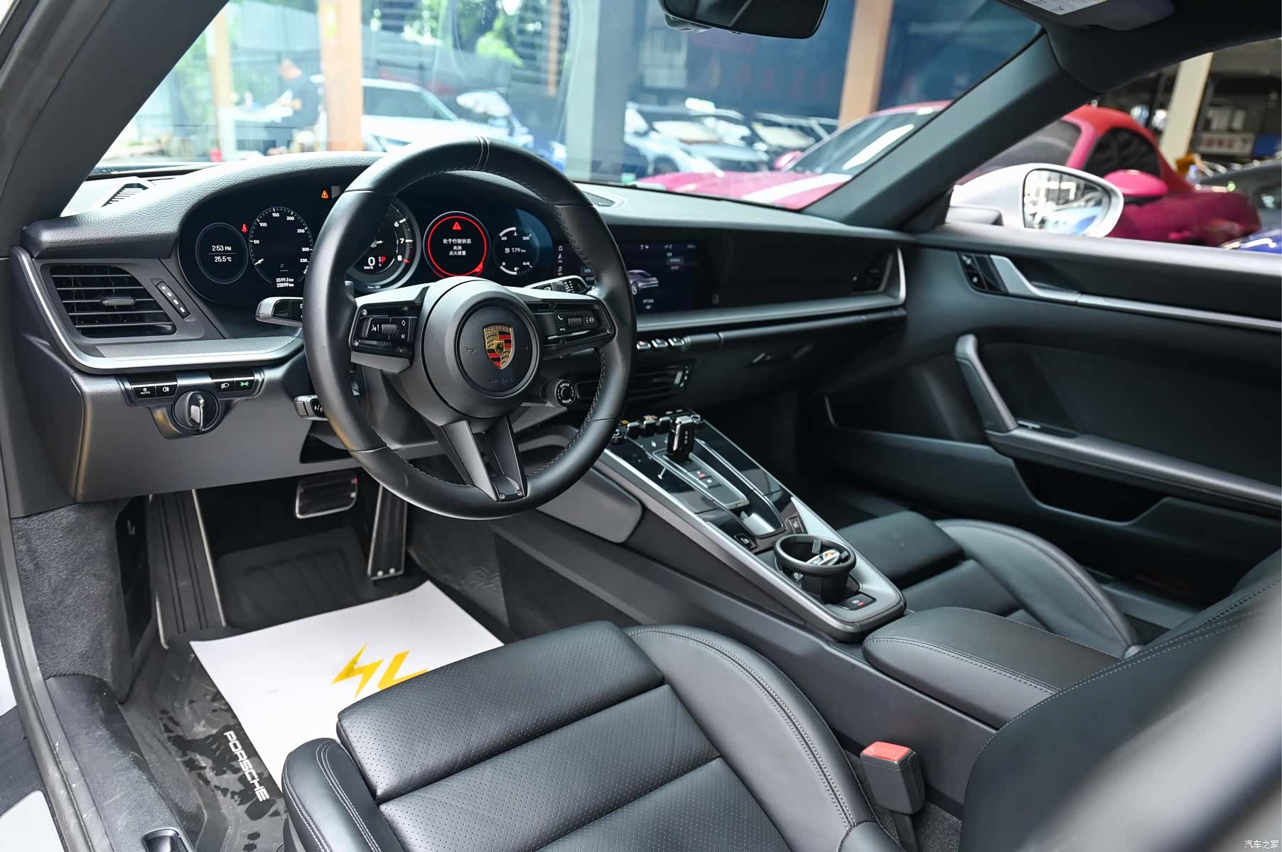 Porsche 911, 2021 6