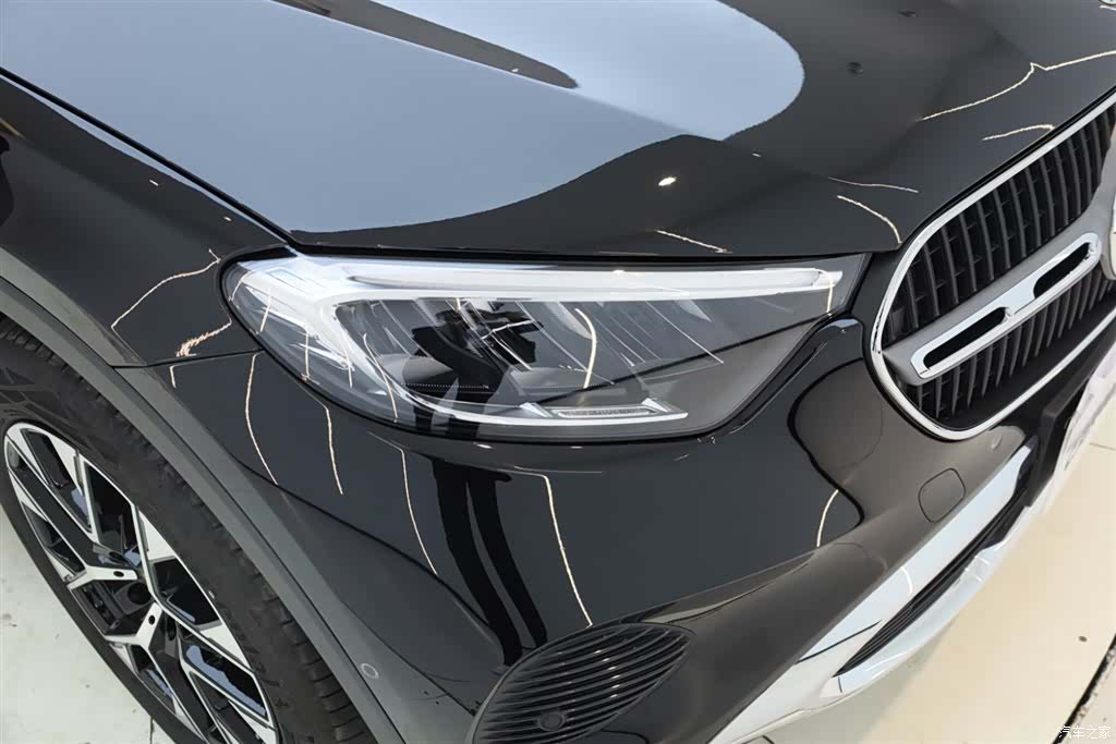 Mercedes-Benz GLC, 2025 13