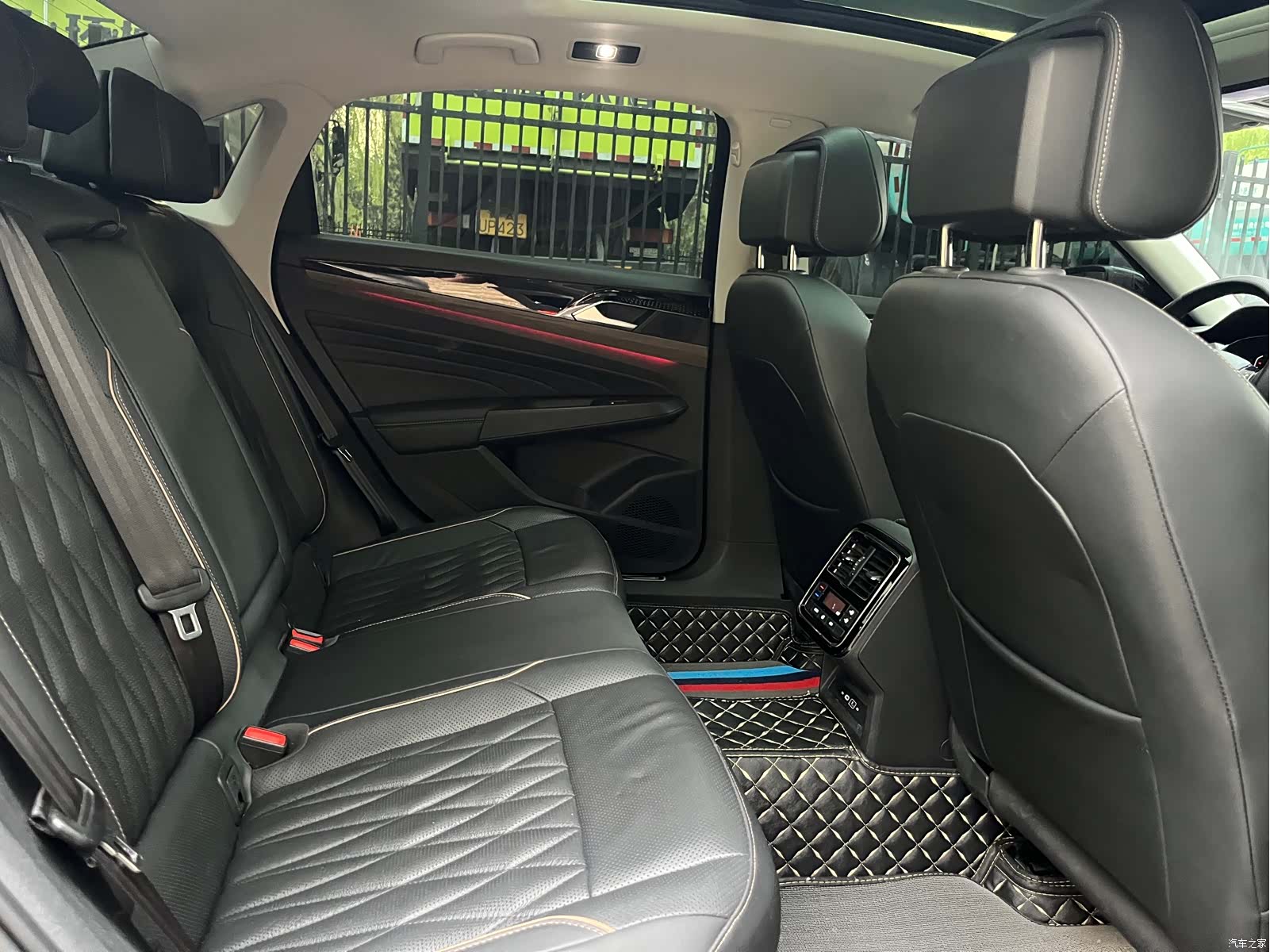 Volkswagen Passat, 2021 9
