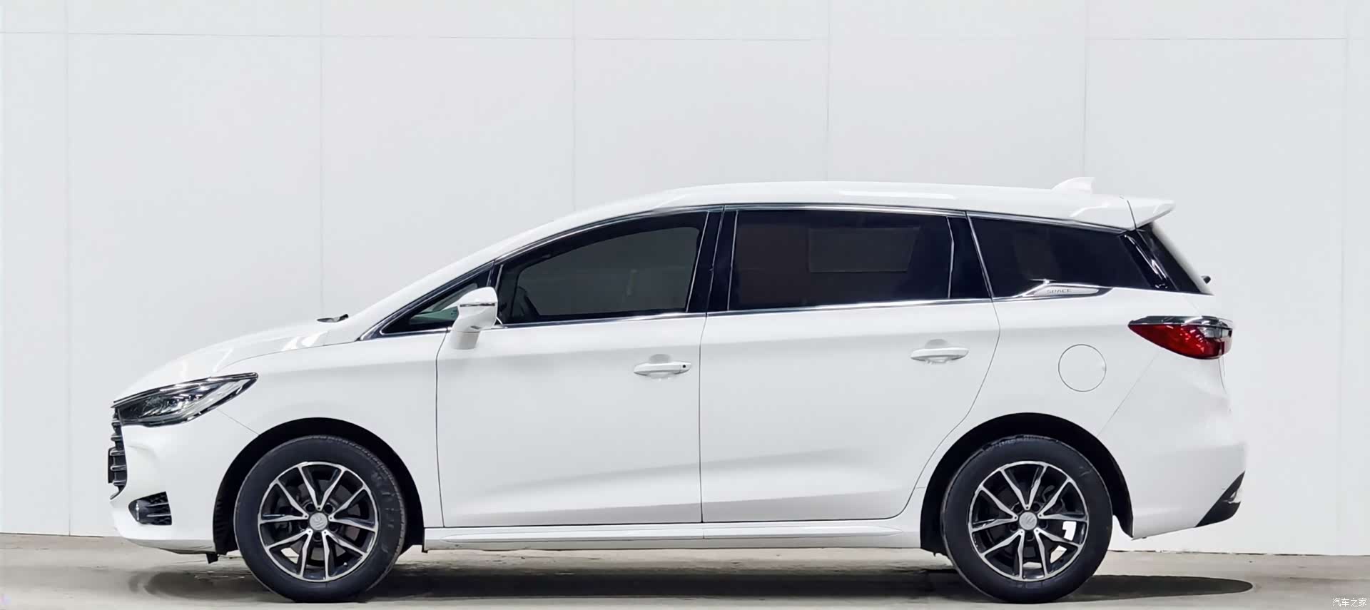 BYD Song, 2018 7
