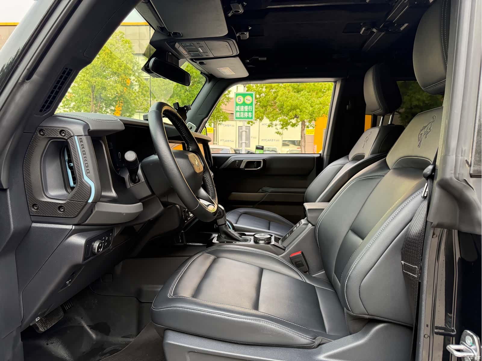 Ford Bronco, 2025 9