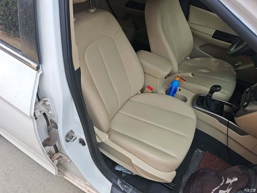 Changan Eado, 2016 25