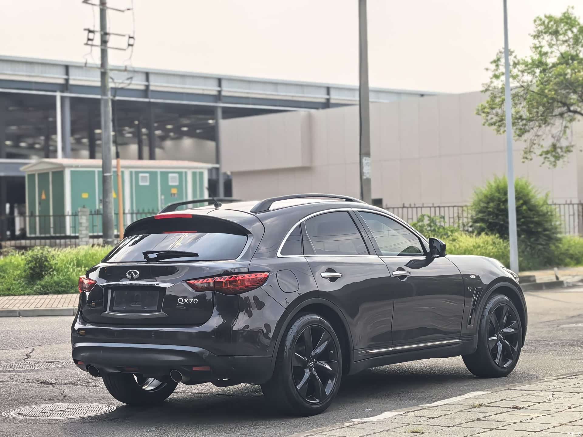 Infiniti QX70, 2016 7