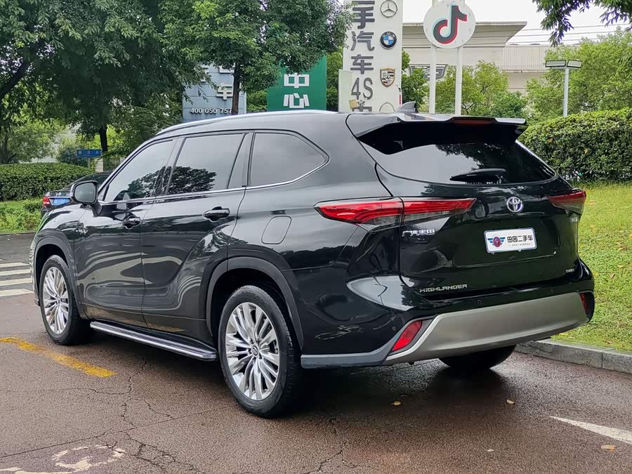 Toyota Highlander 2024, фото 4