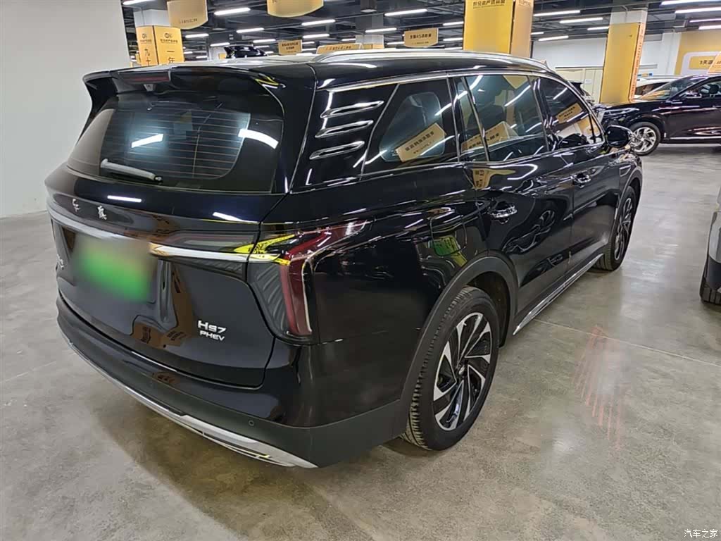 Hongqi HS7, 2024 7