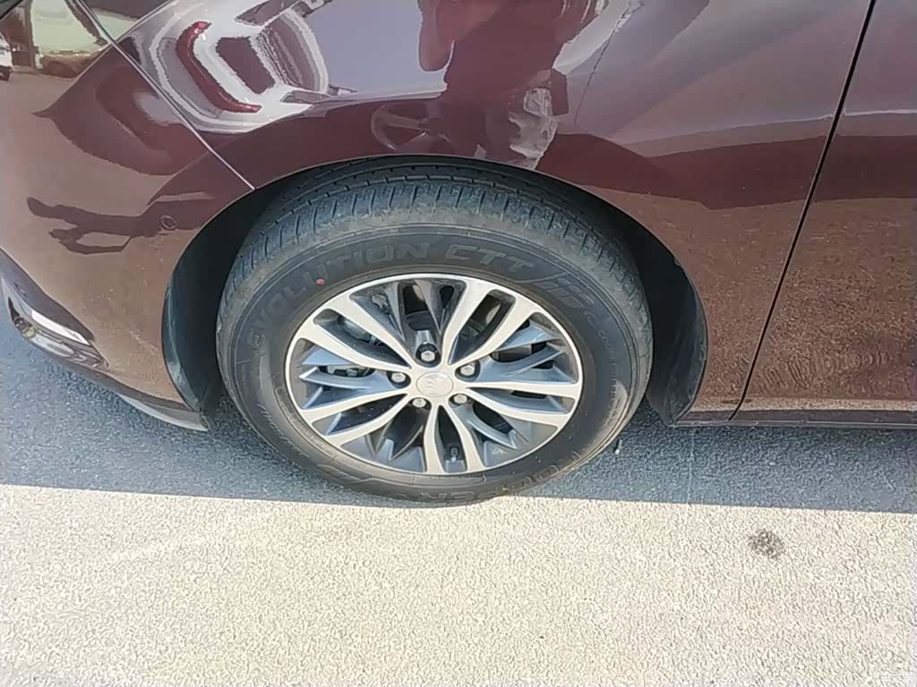 Buick GL8, 2022 23