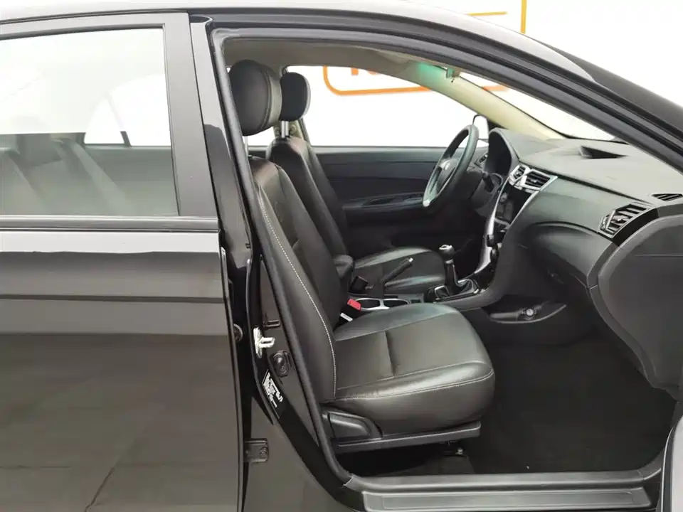 BYD F3