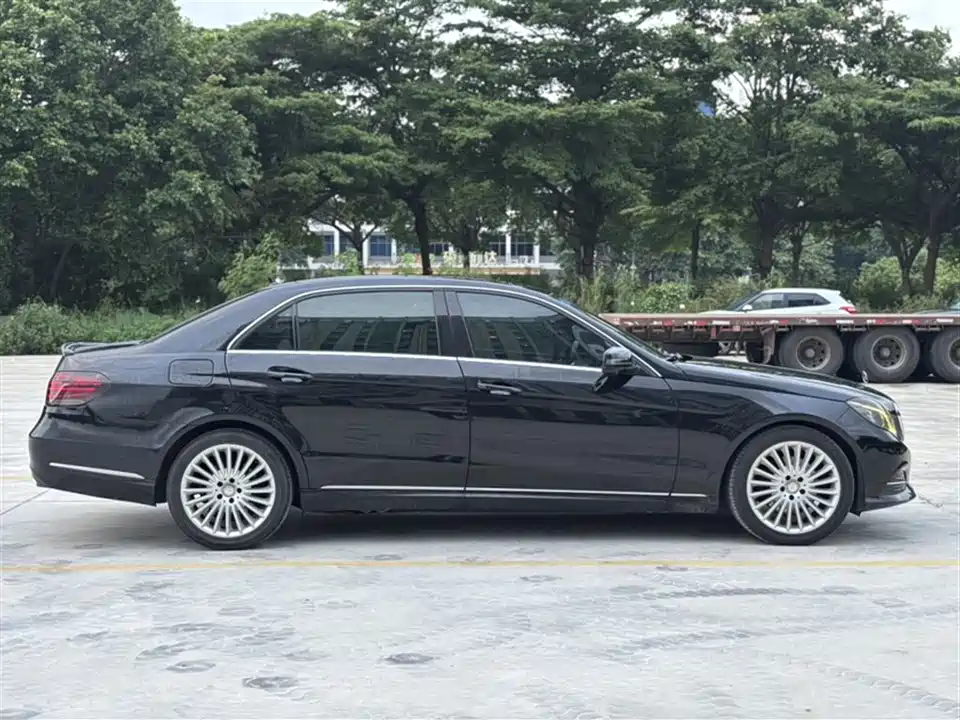Mercedes-Benz E-class Mercedes-Benz E-class