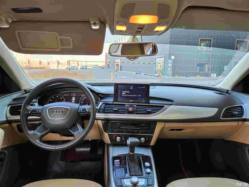 Audi A6L, 2012 3