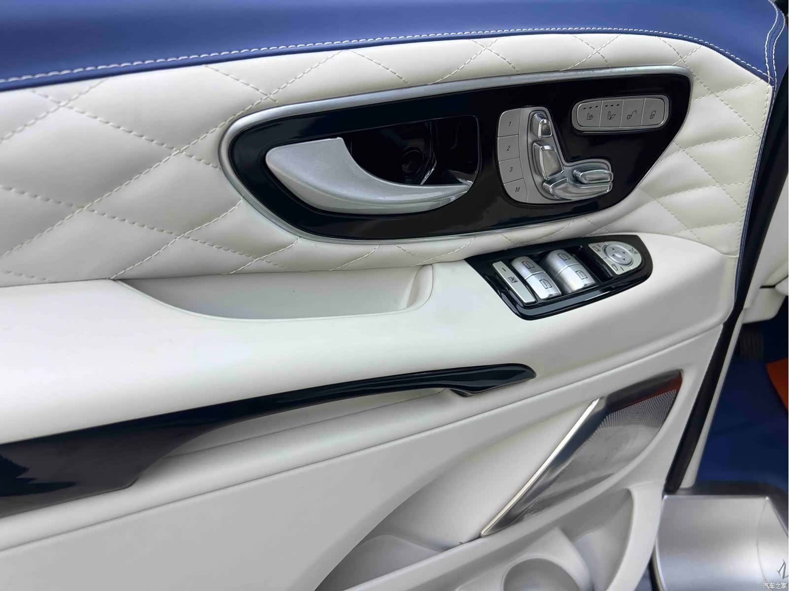 Mercedes-Benz 7, 2024 9