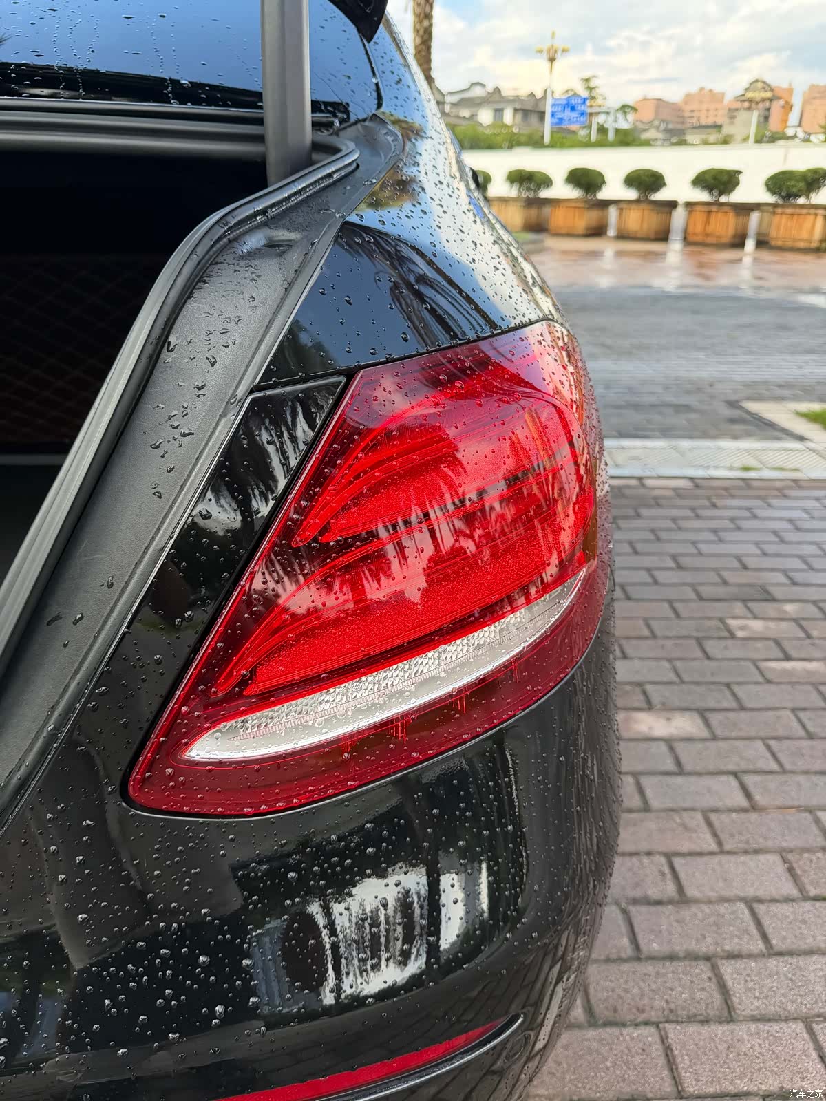 Mercedes-Benz E-Class, 2017 13