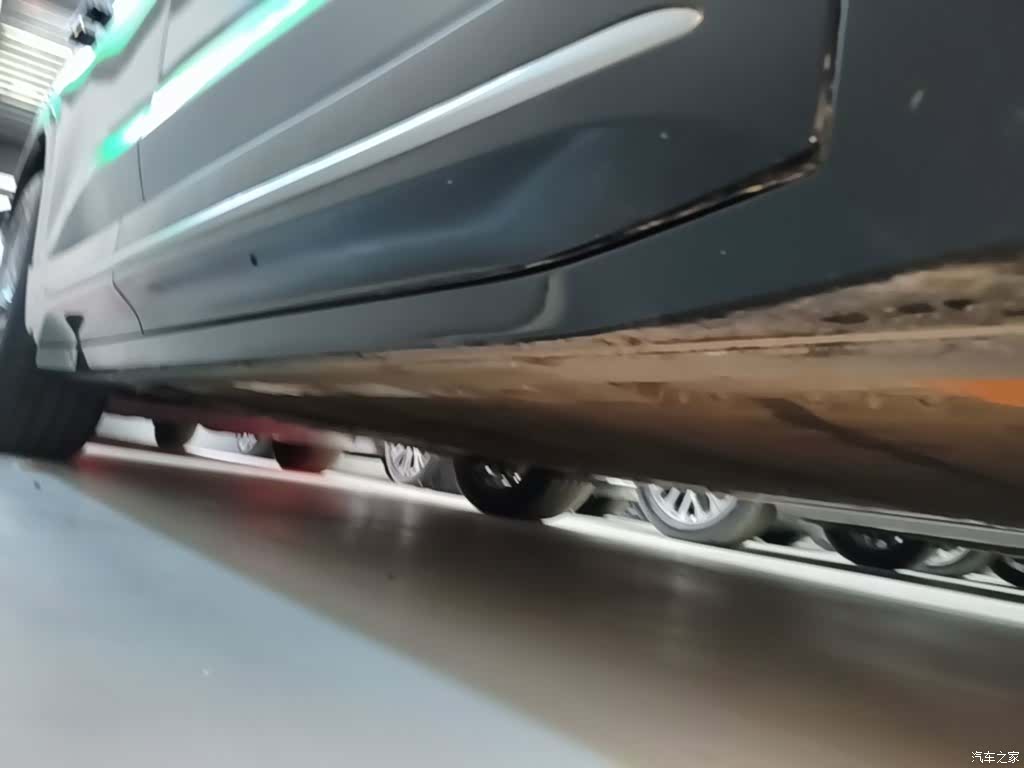 NIO ES6, 2025 21