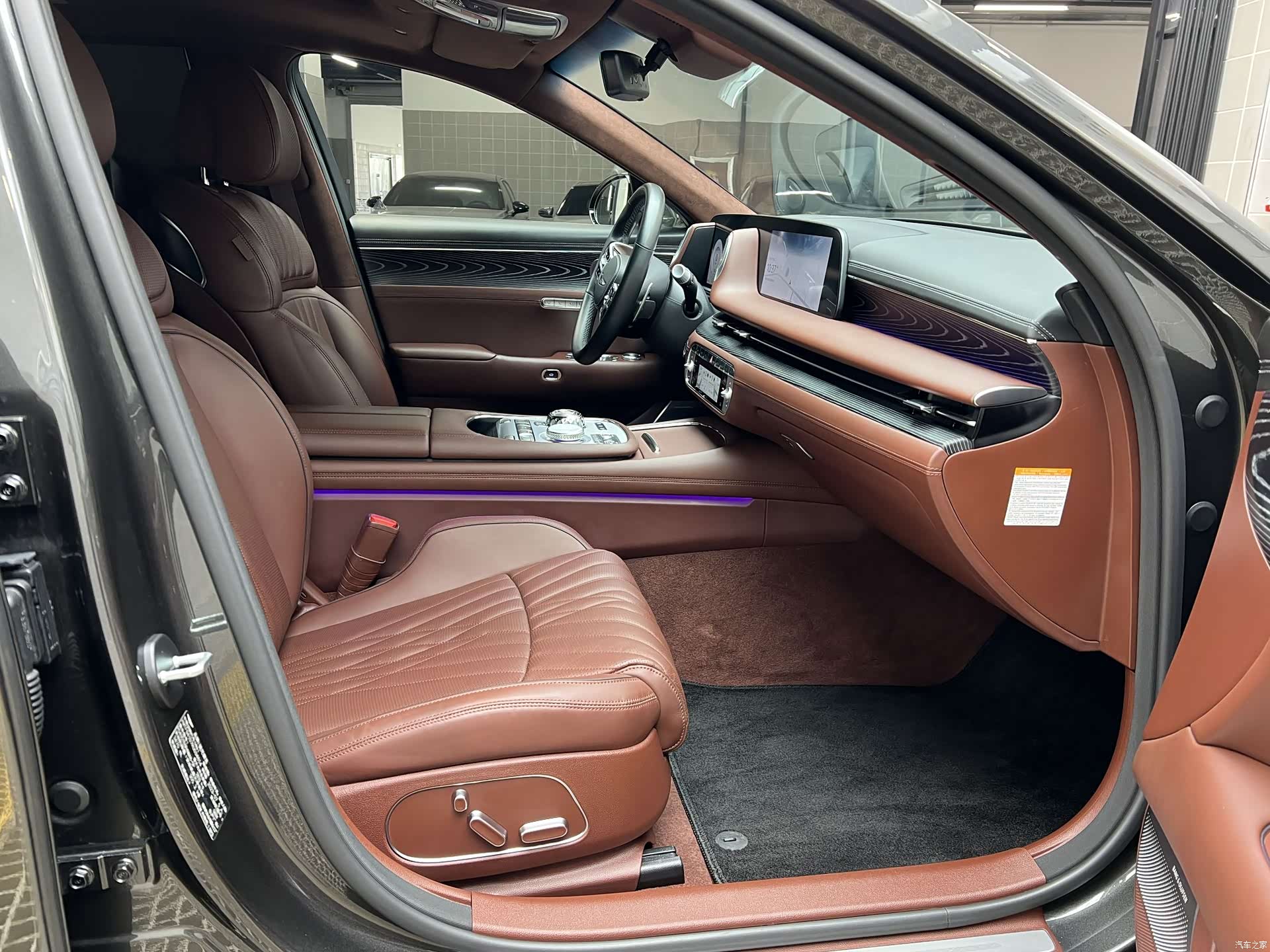 Genesis G90, 2024 9