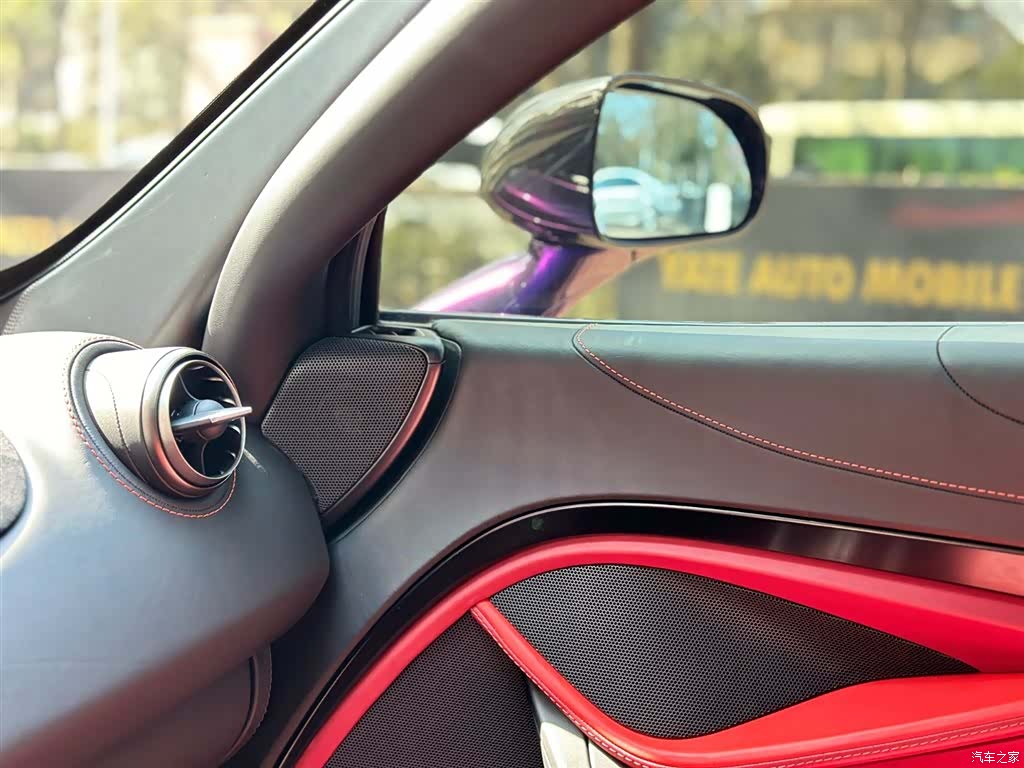 McLaren 720S, 2018 10