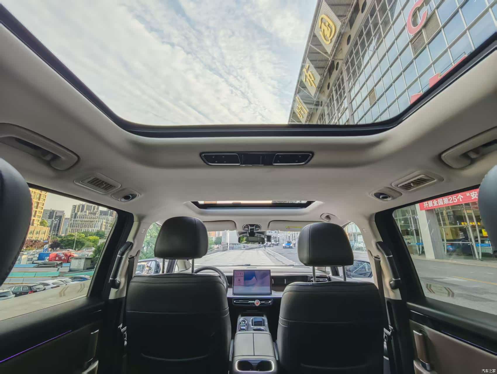 Trumpchi E8, 2024 14