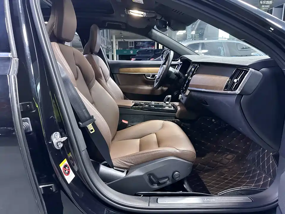 Volvo S90 Volvo S90