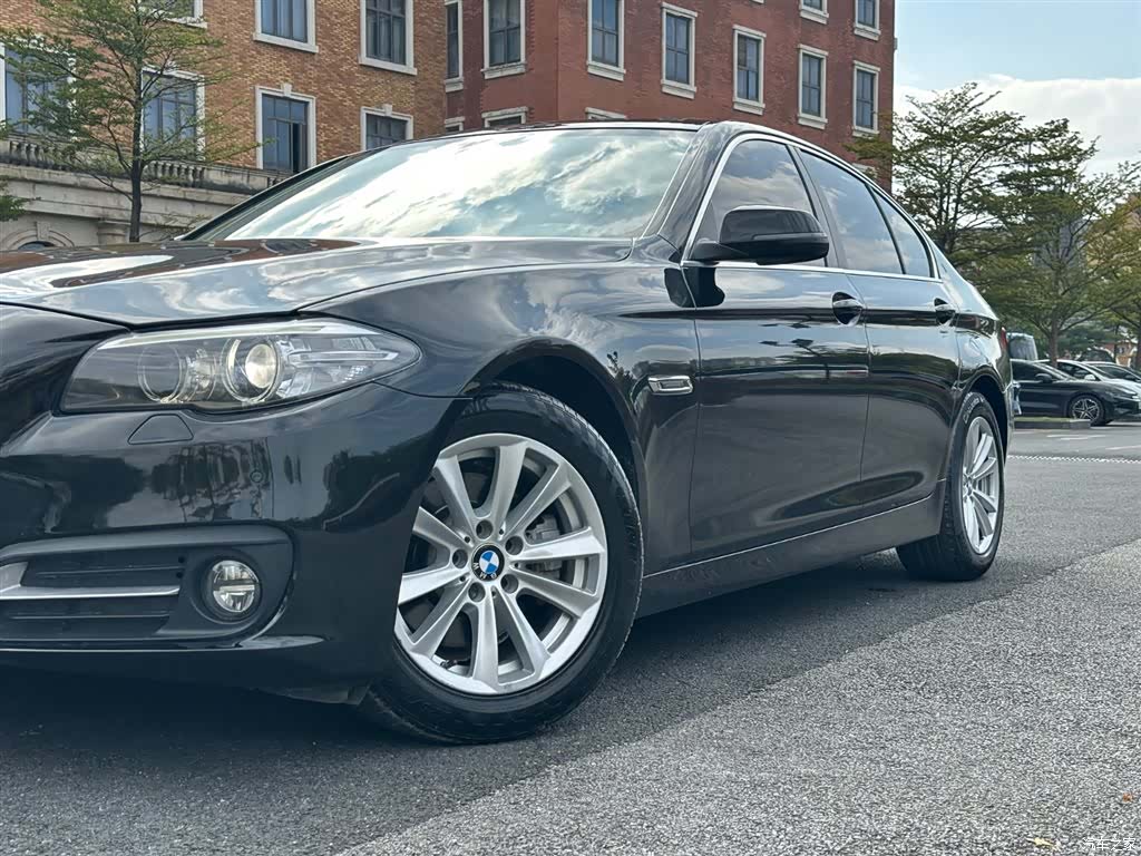 BMW 5 Series, 2017 13