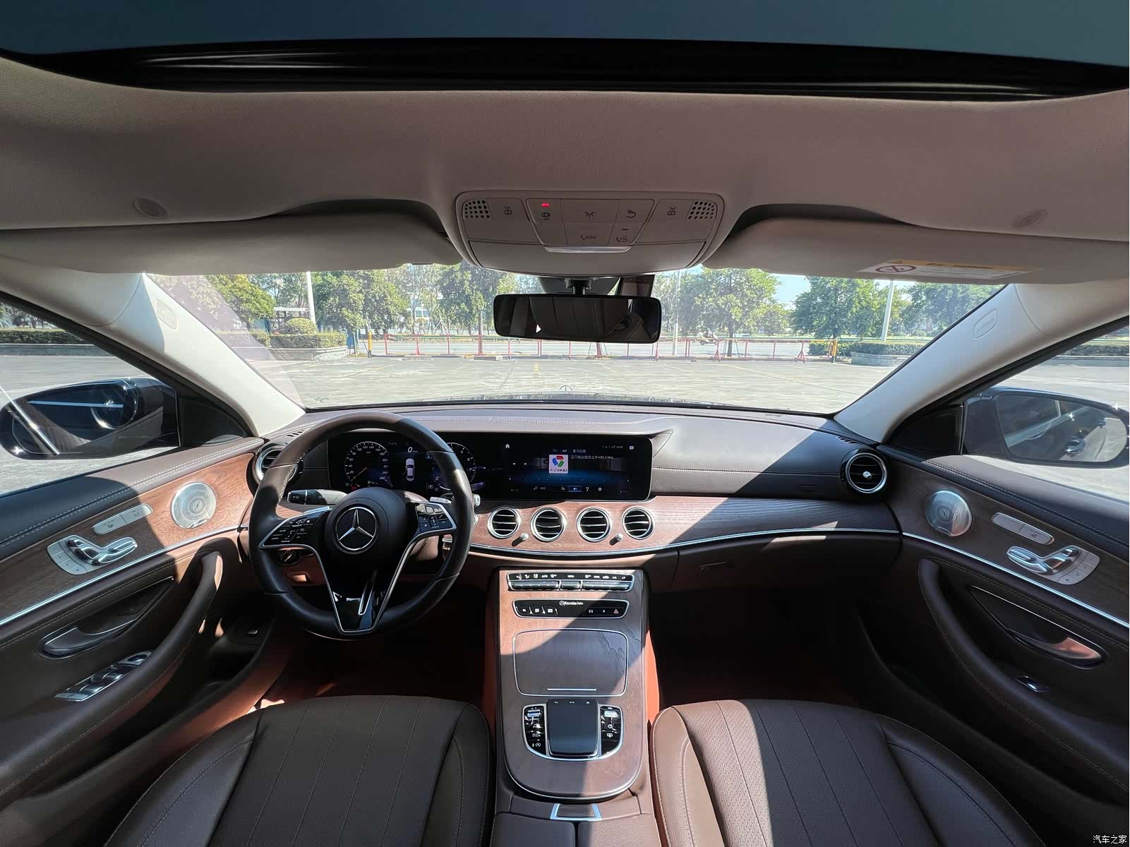 Mercedes-Benz E-Class, 2023 8