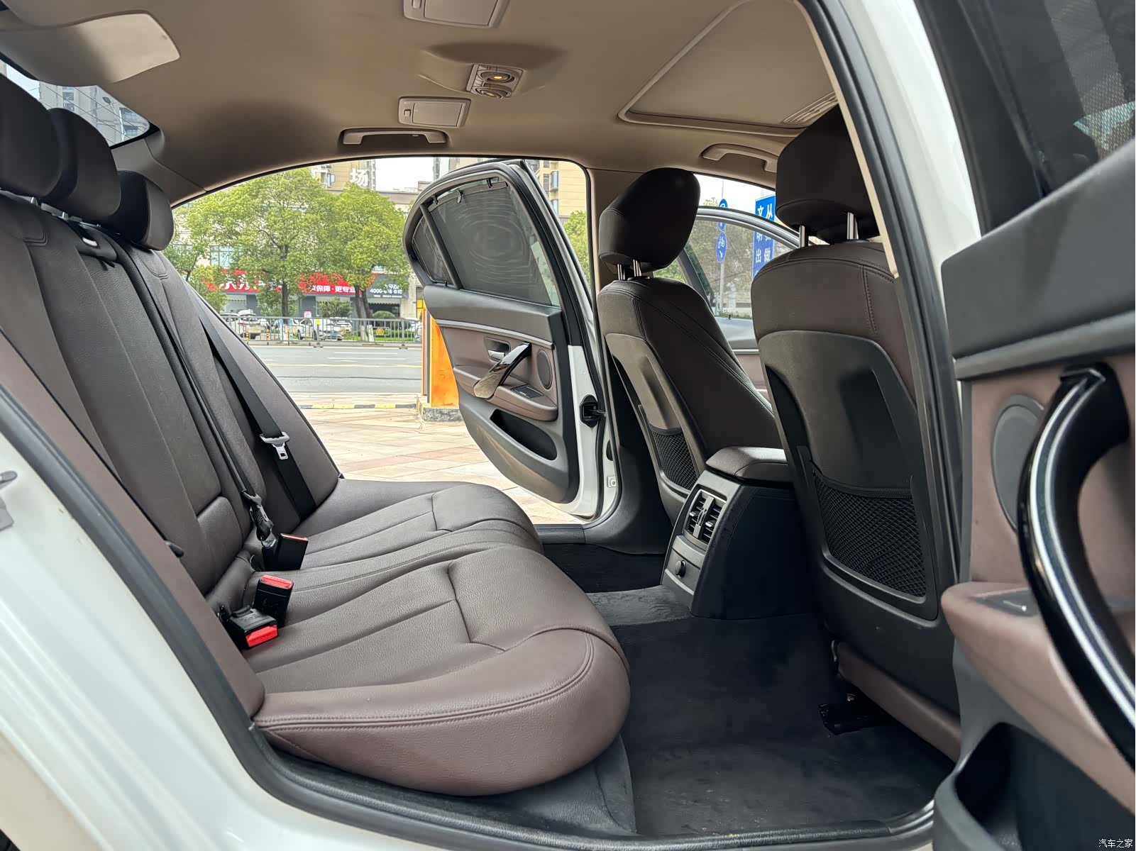 BMW 3 Series, 2018 13