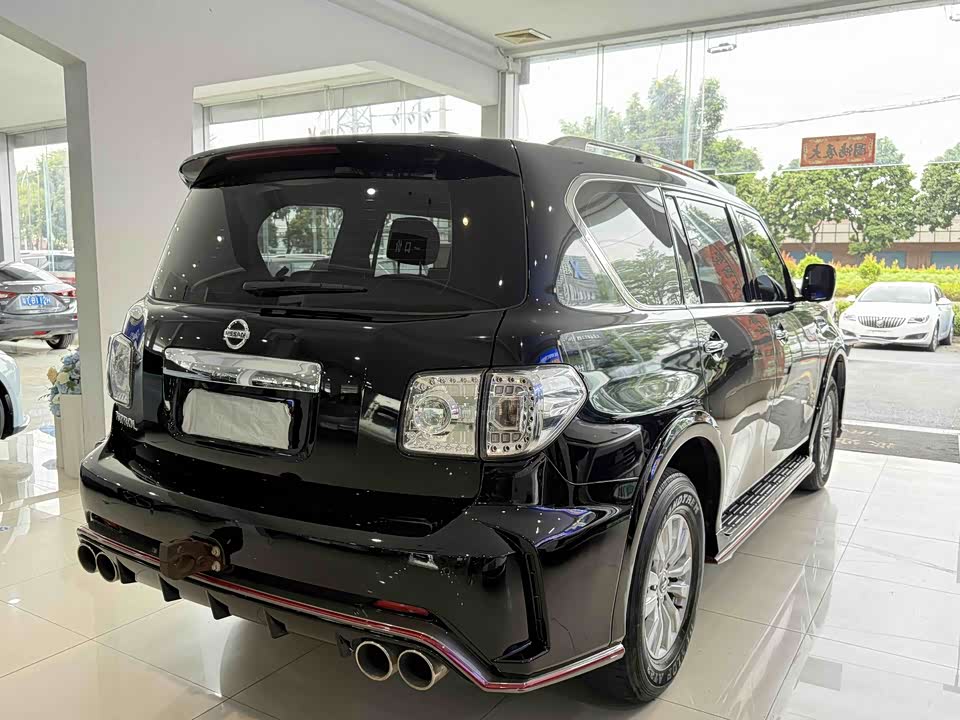 Nissan Toure