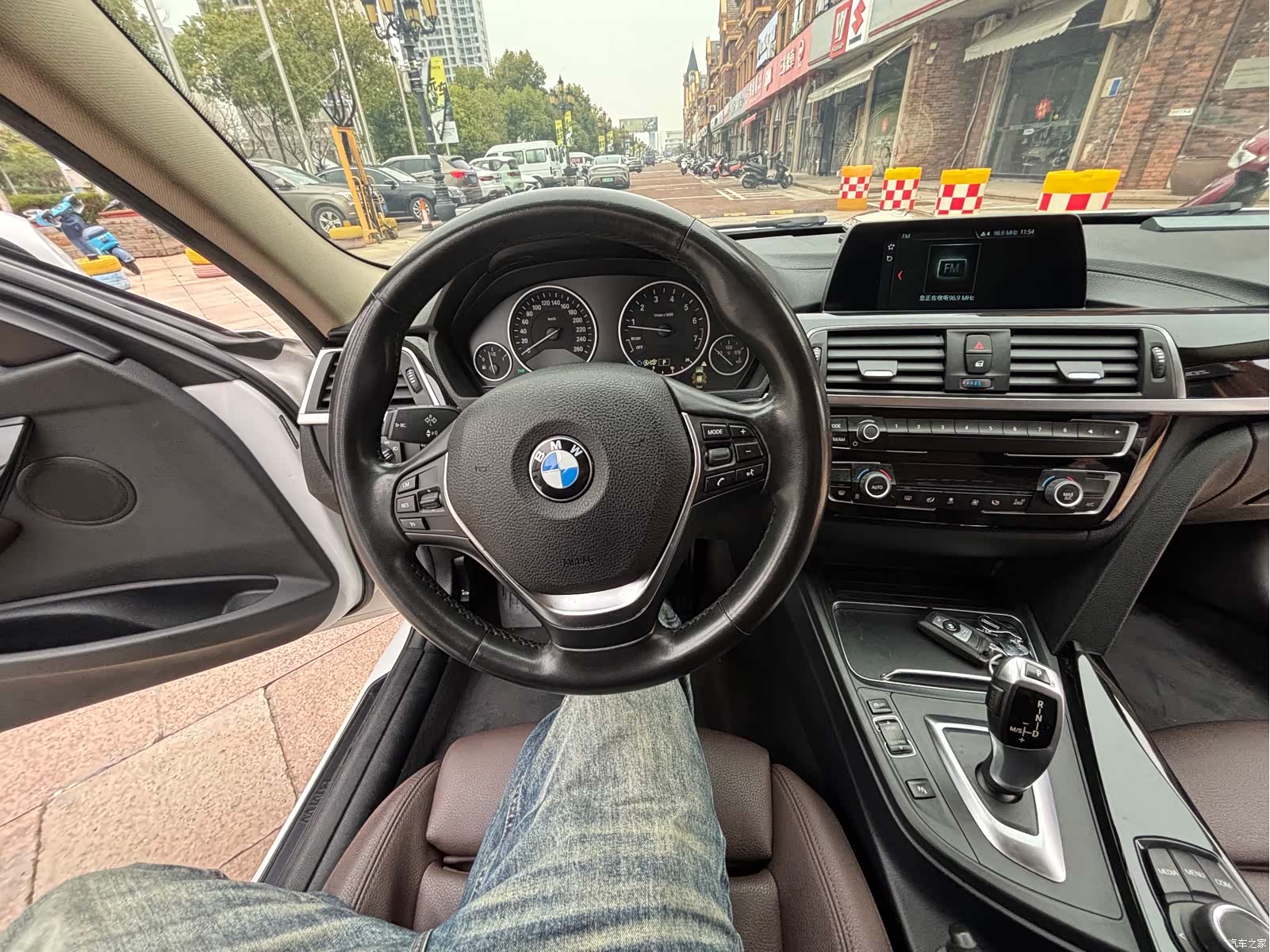 BMW 3 Series, 2018 8