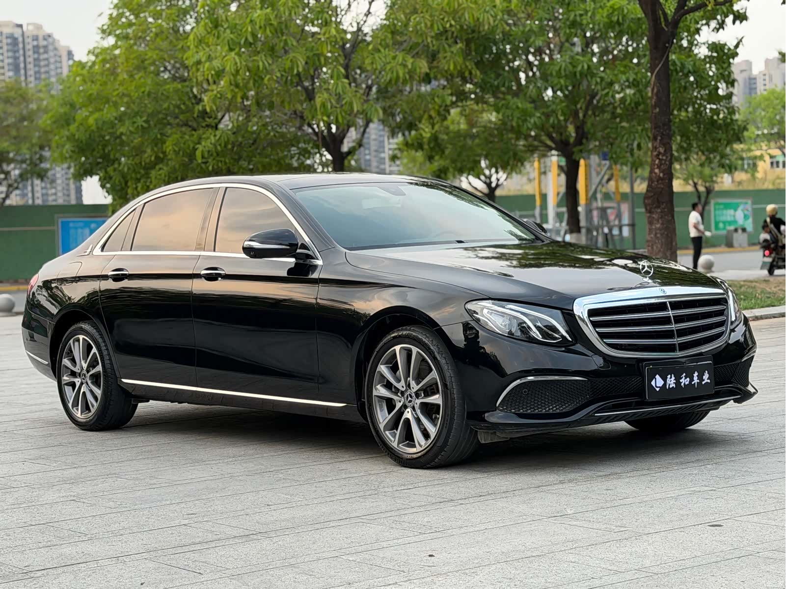 Mercedes-Benz E-Class, 2018 3