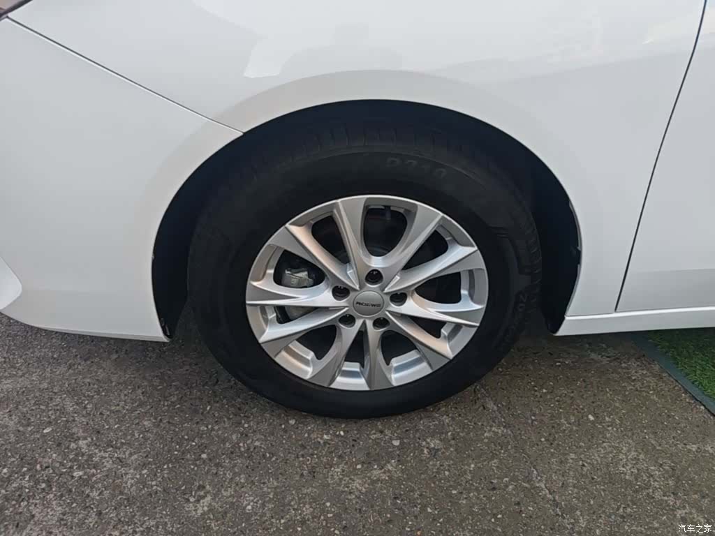 Roewe i5, 2023 23