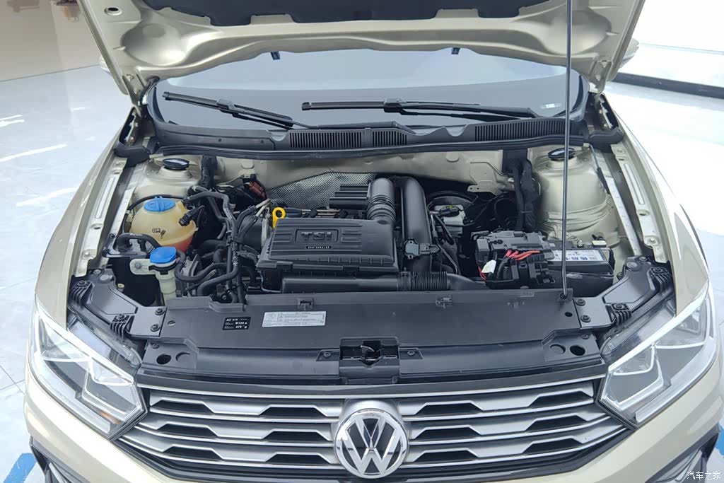Volkswagen C-TREK, 2017 10