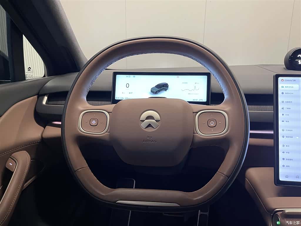 NIO ES8, 2023 13