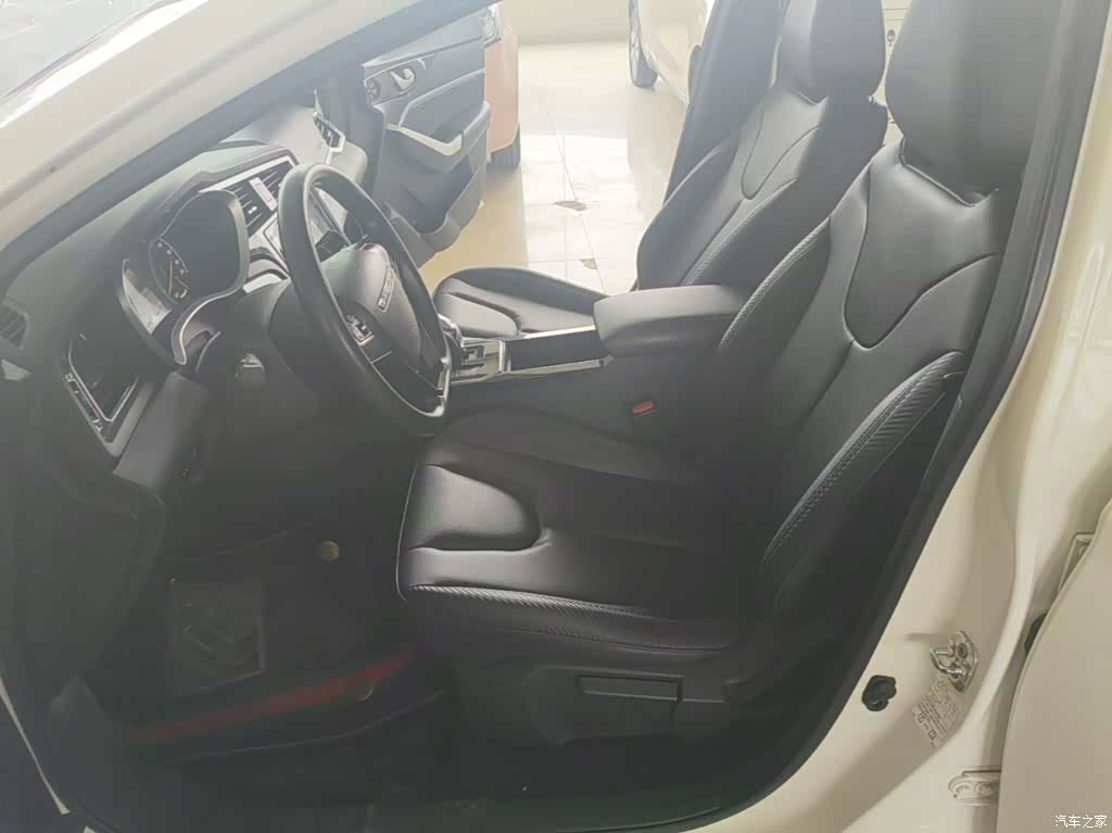 Nissan D60EV, 2022 15