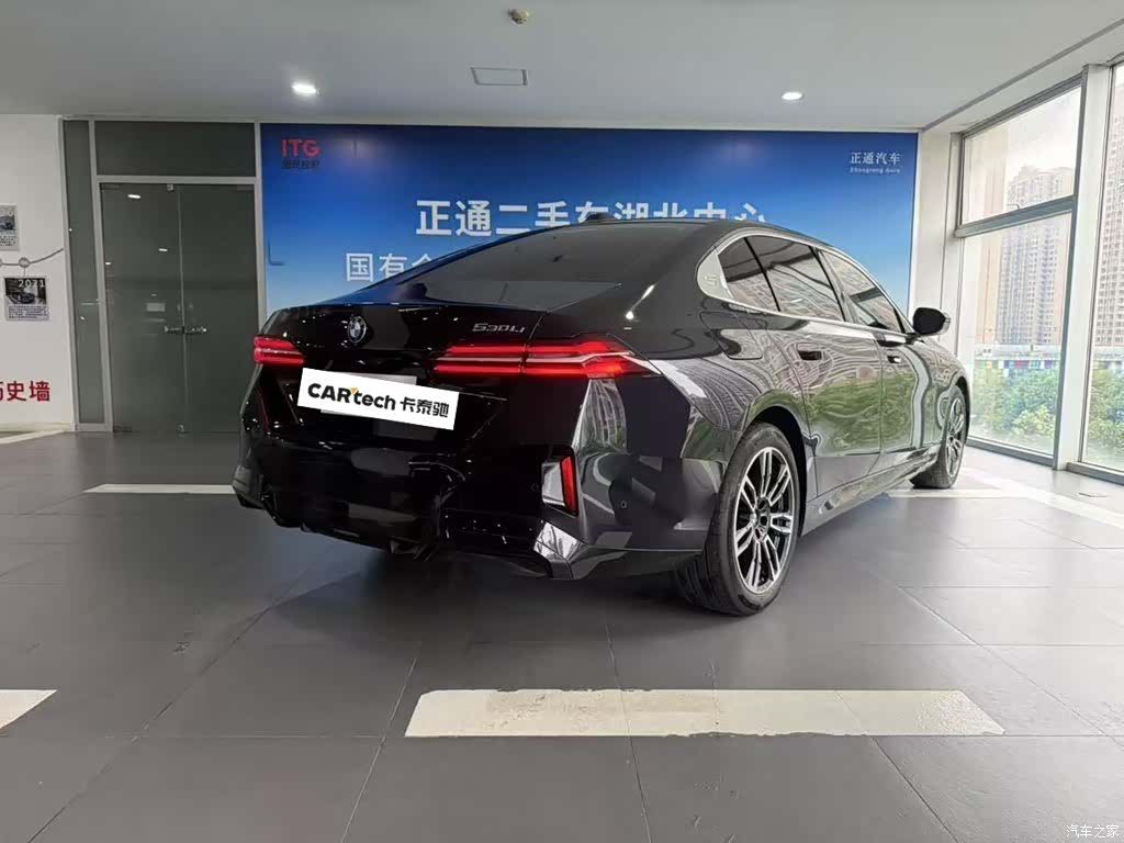 BMW 5 Series, 2024 все фото