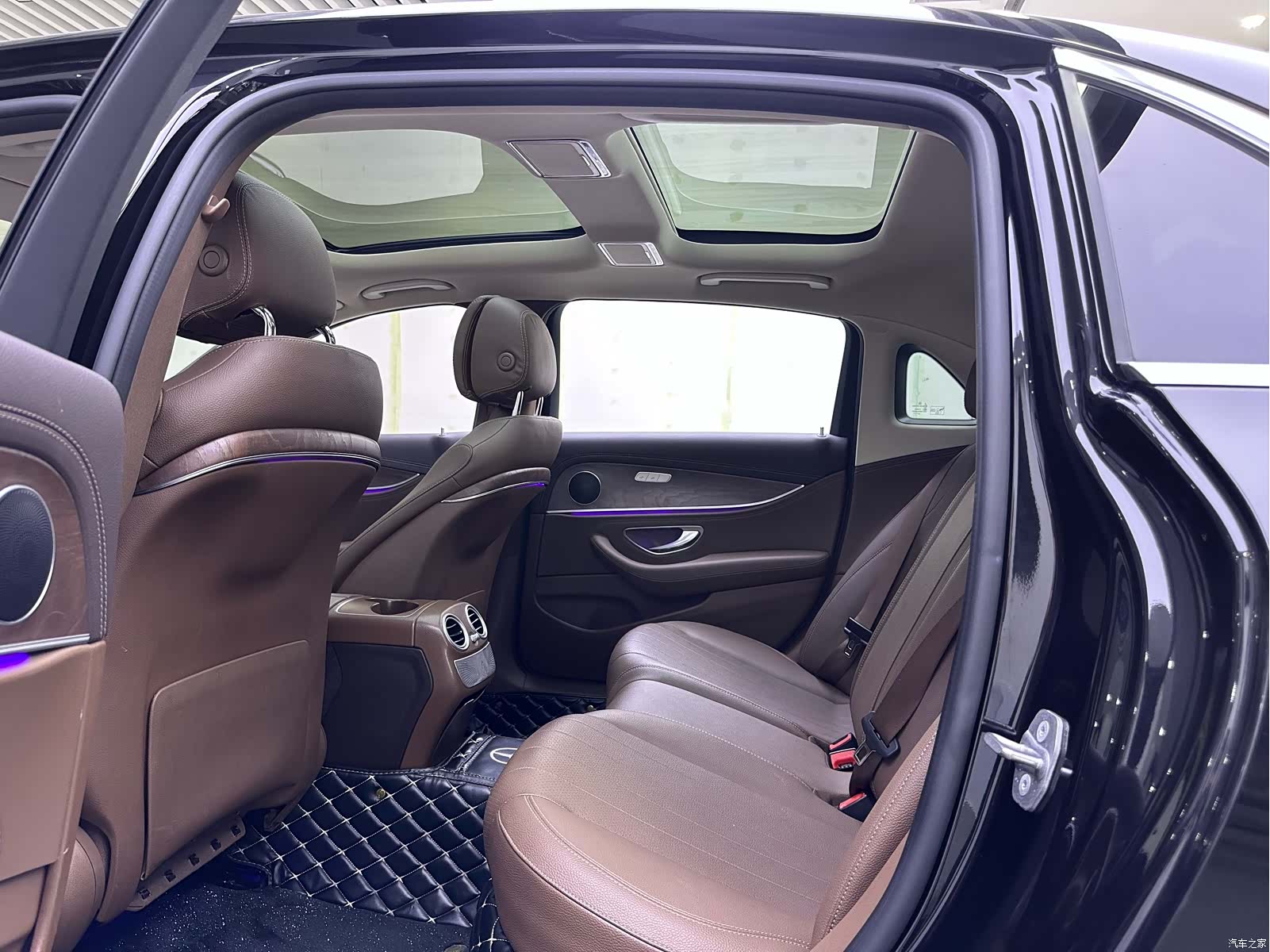 Mercedes-Benz E-Class, 2020 8