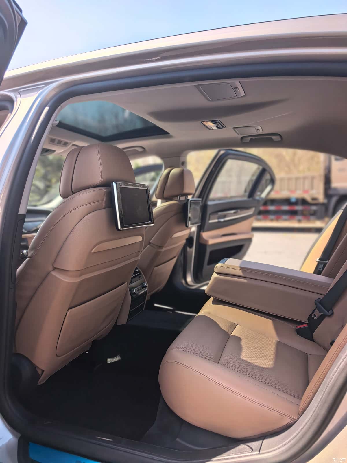 BMW 7 Series, 2016 13
