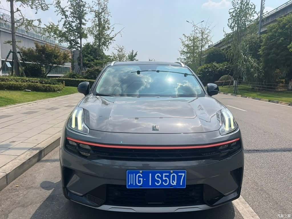 Lynk & Co 02, 2021 2