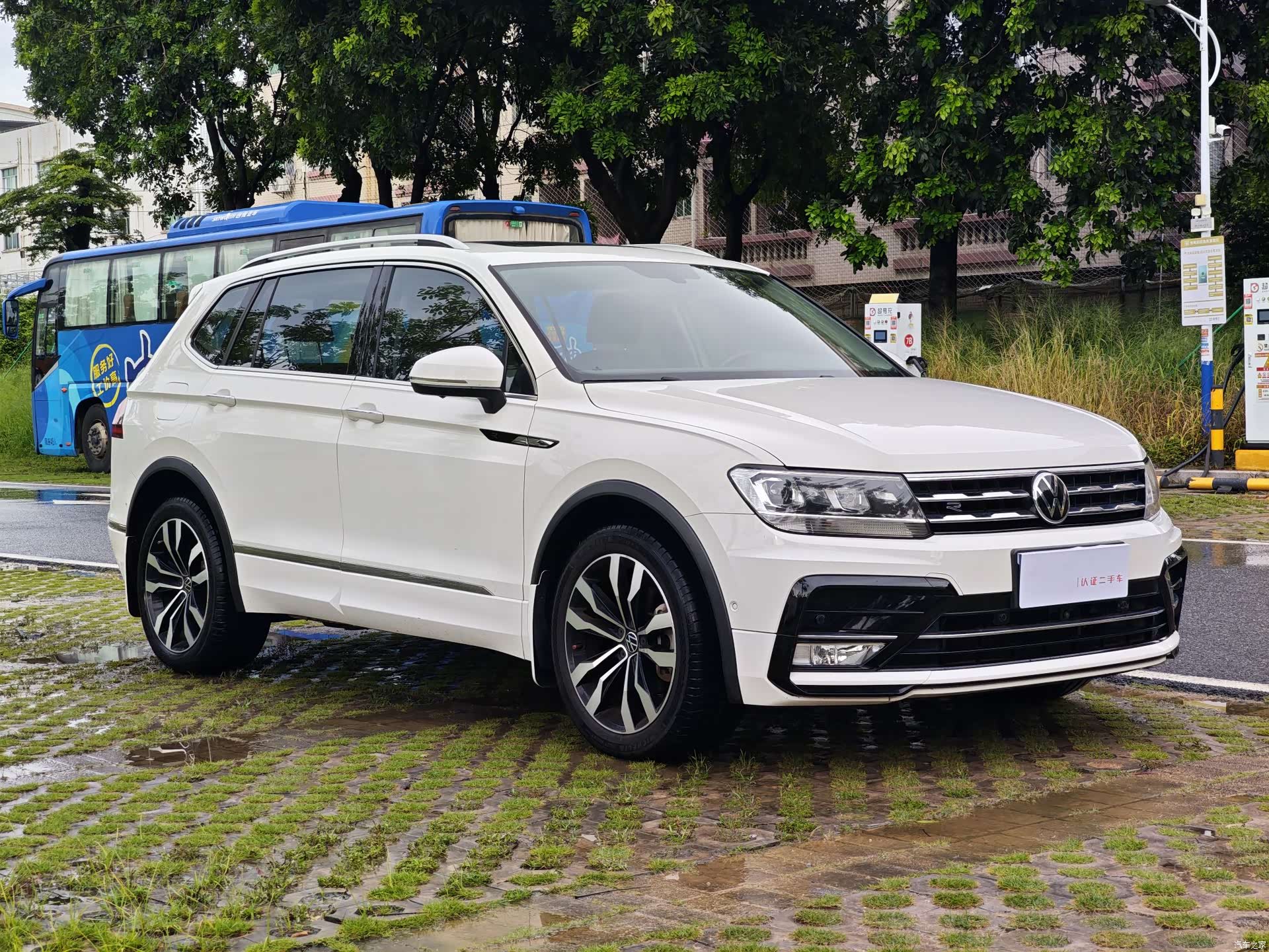 Volkswagen Tiguan L, 2021 3