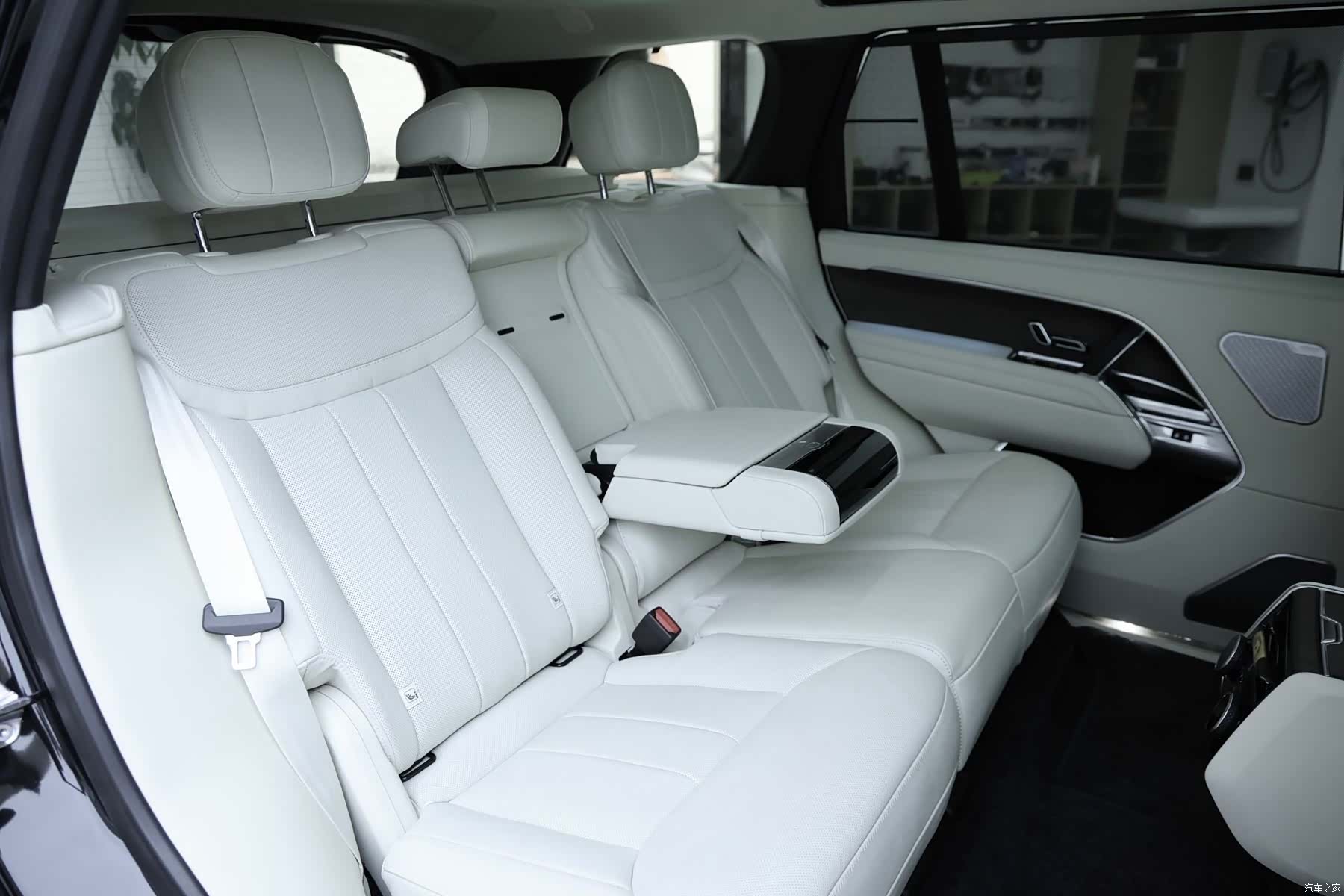 Land Rover Range Rover, 2025 17