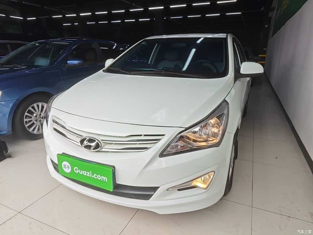 Hyundai GLX, 2015 1
