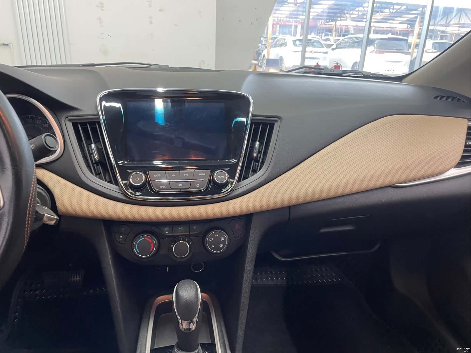 Chevrolet 320, 2022 11