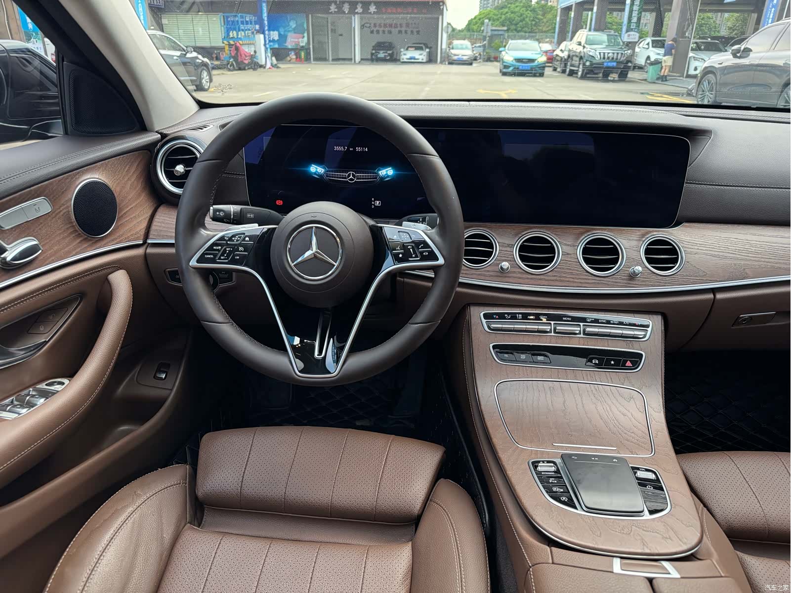 Mercedes-Benz E-Class, 2022 все фото