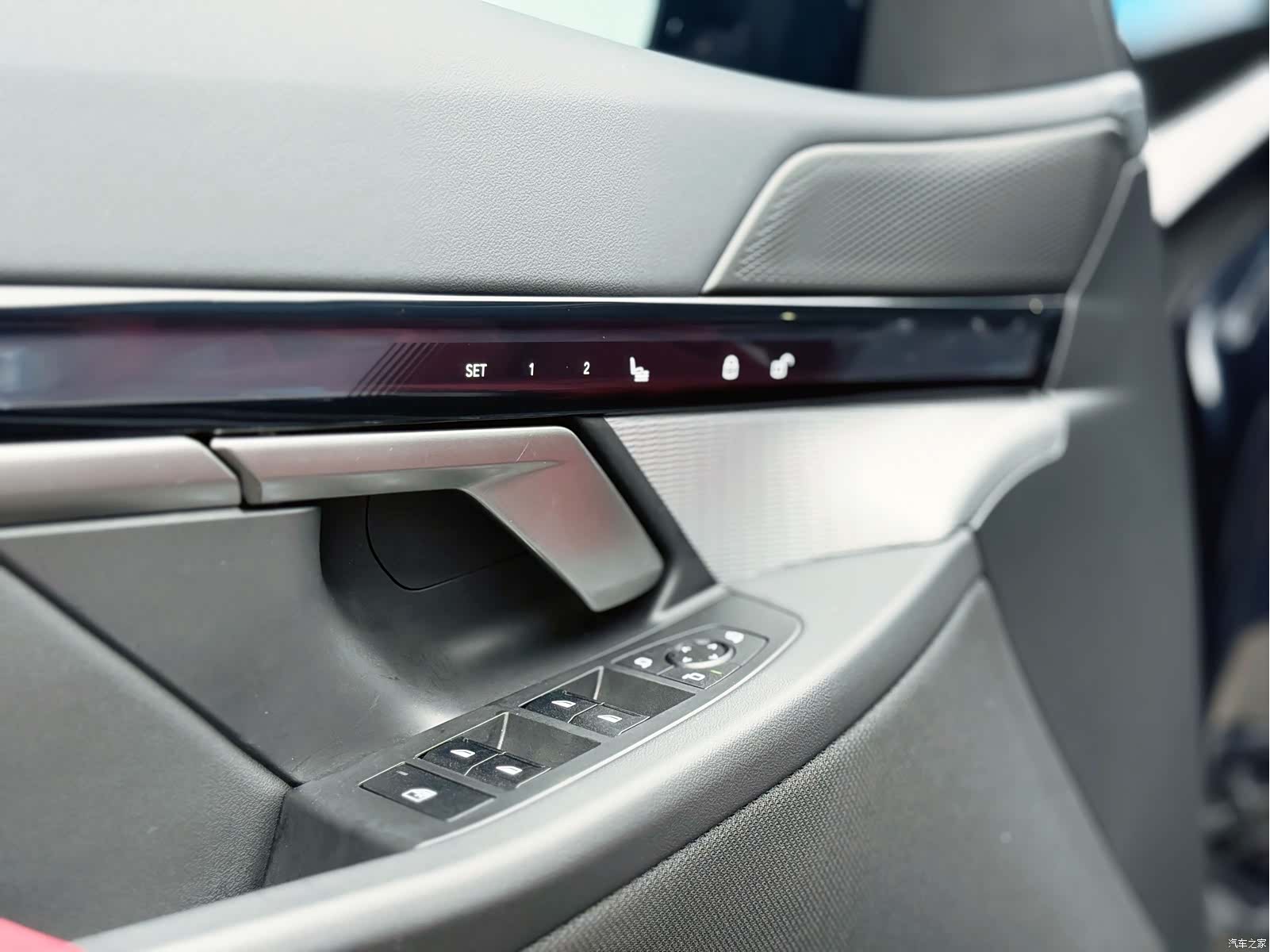 BMW 5 Series, 2024 11