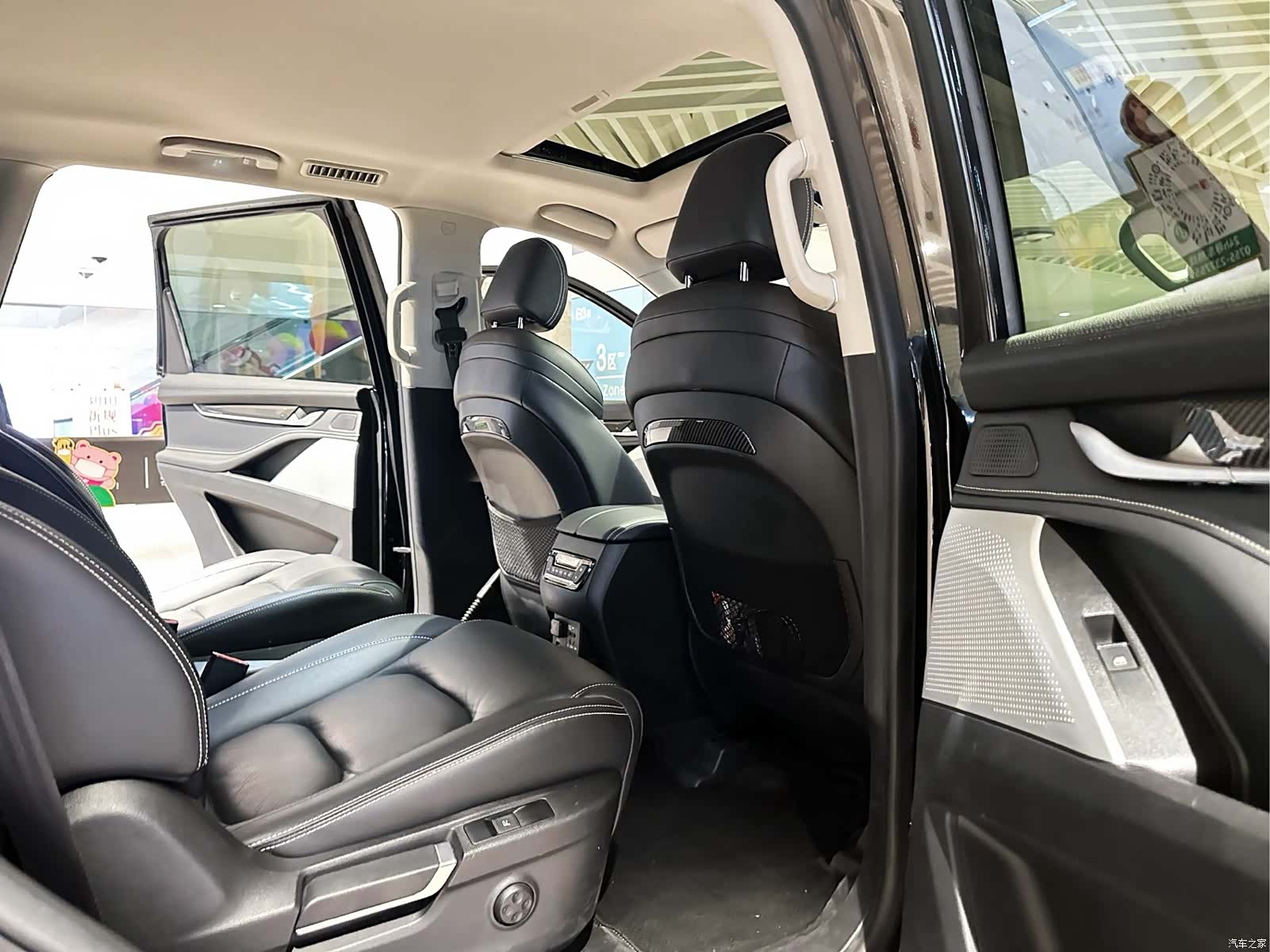 Maxus D90, 2019 14