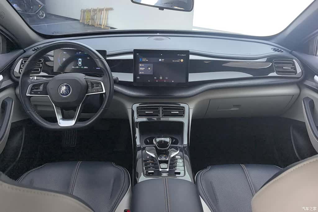 BYD Qin, 2023 12