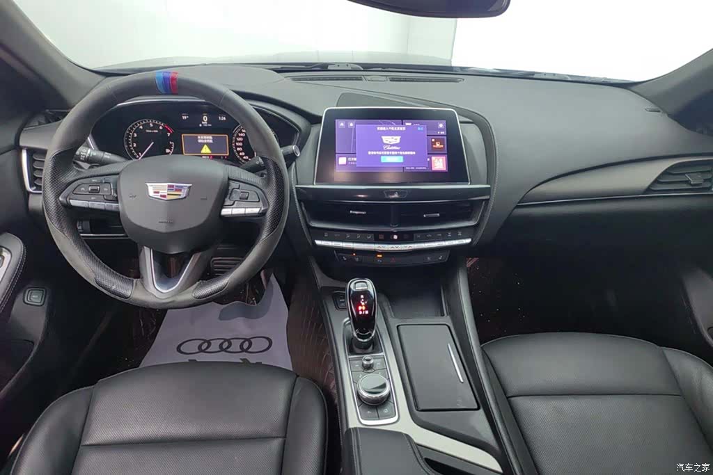 Cadillac CT5, 2022 12