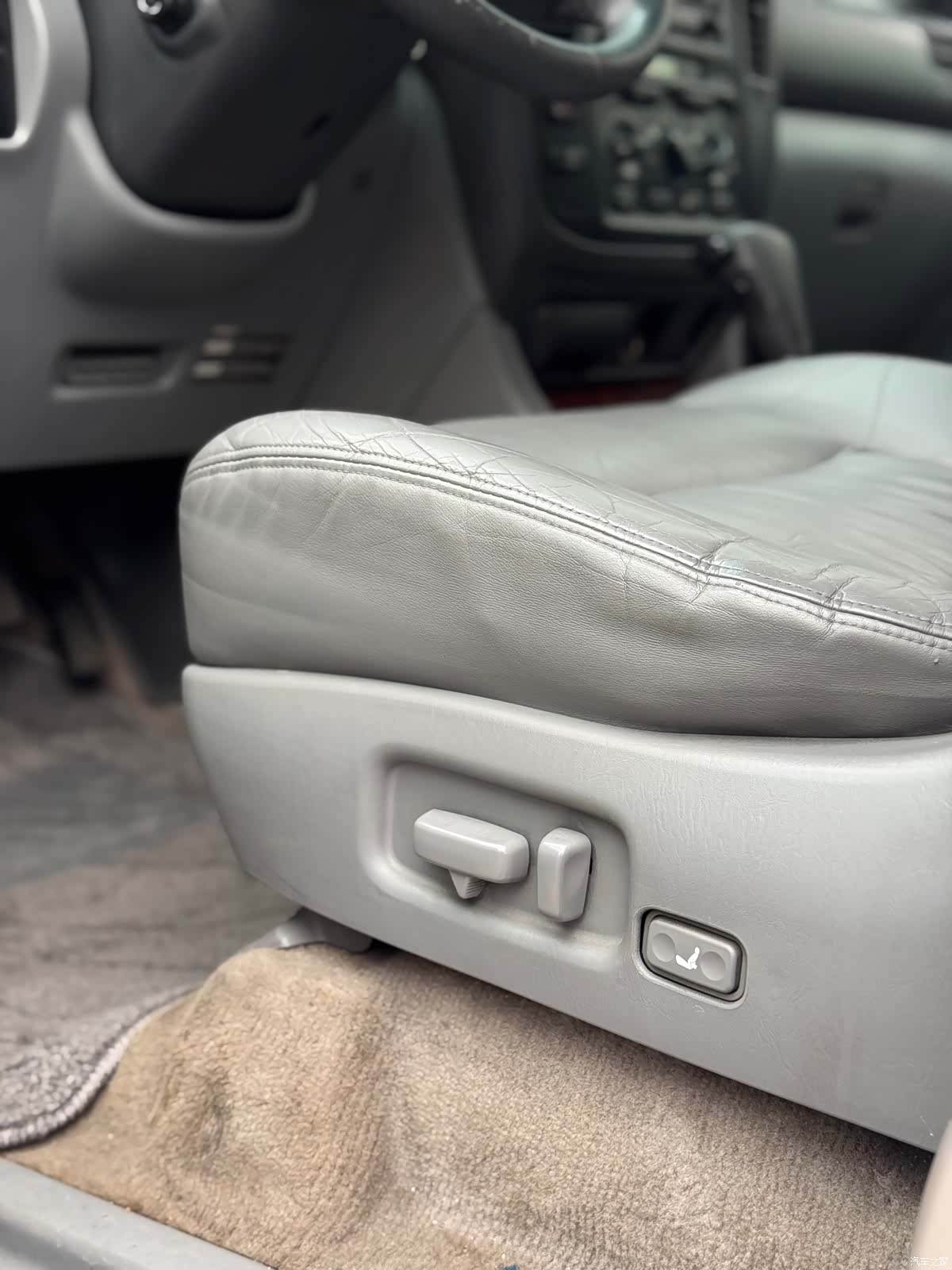 Toyota Land Cruiser, 2002 8