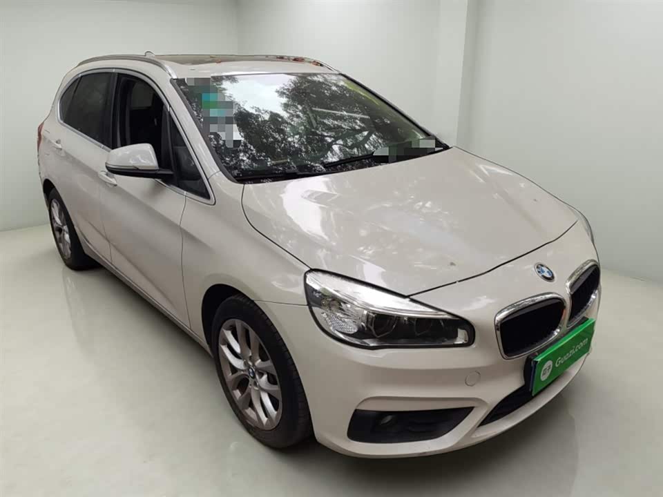 BMW 2 series station wagon