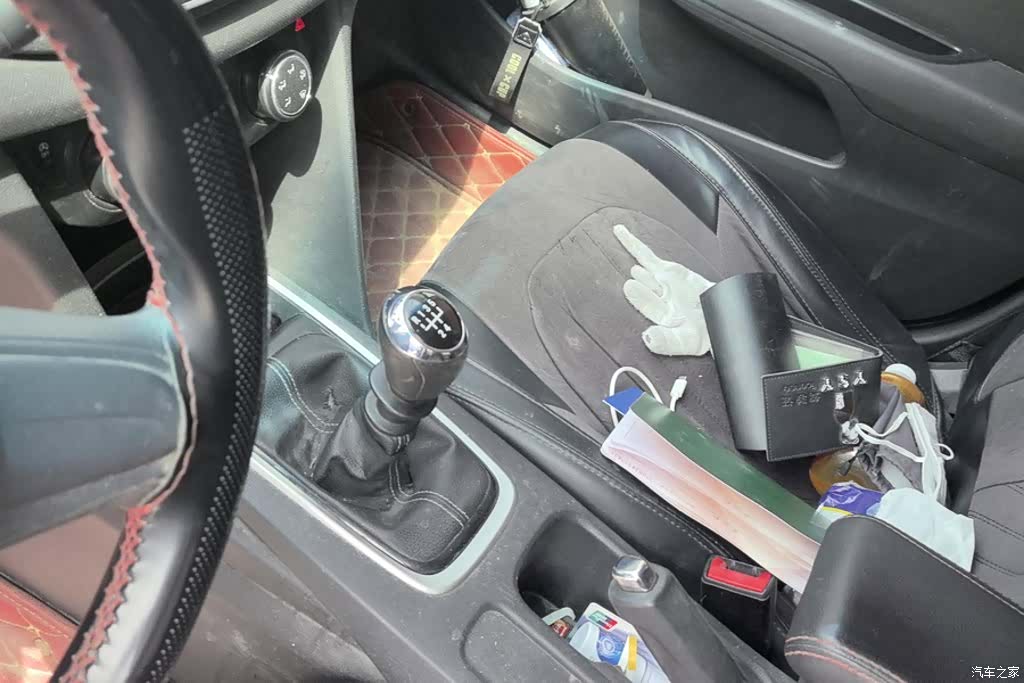 Chevrolet 320, 2018 16