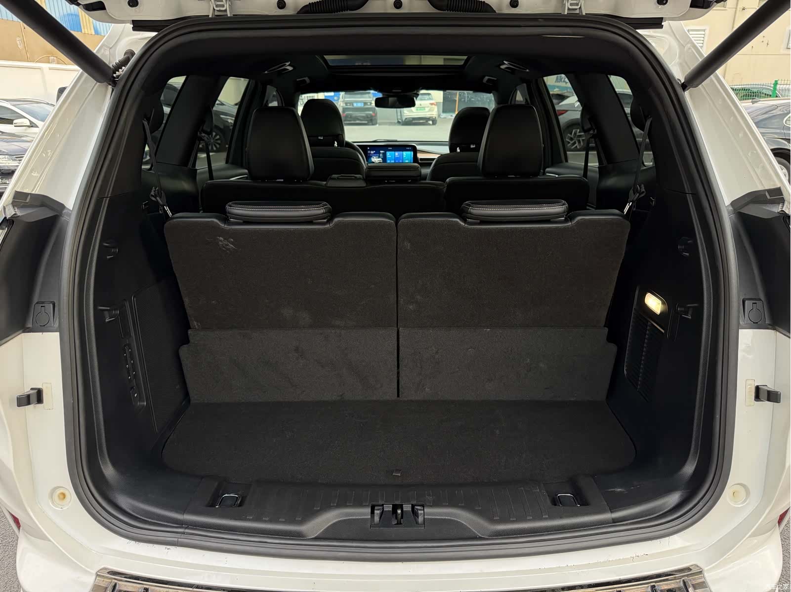 Ford Edge, 2022 27