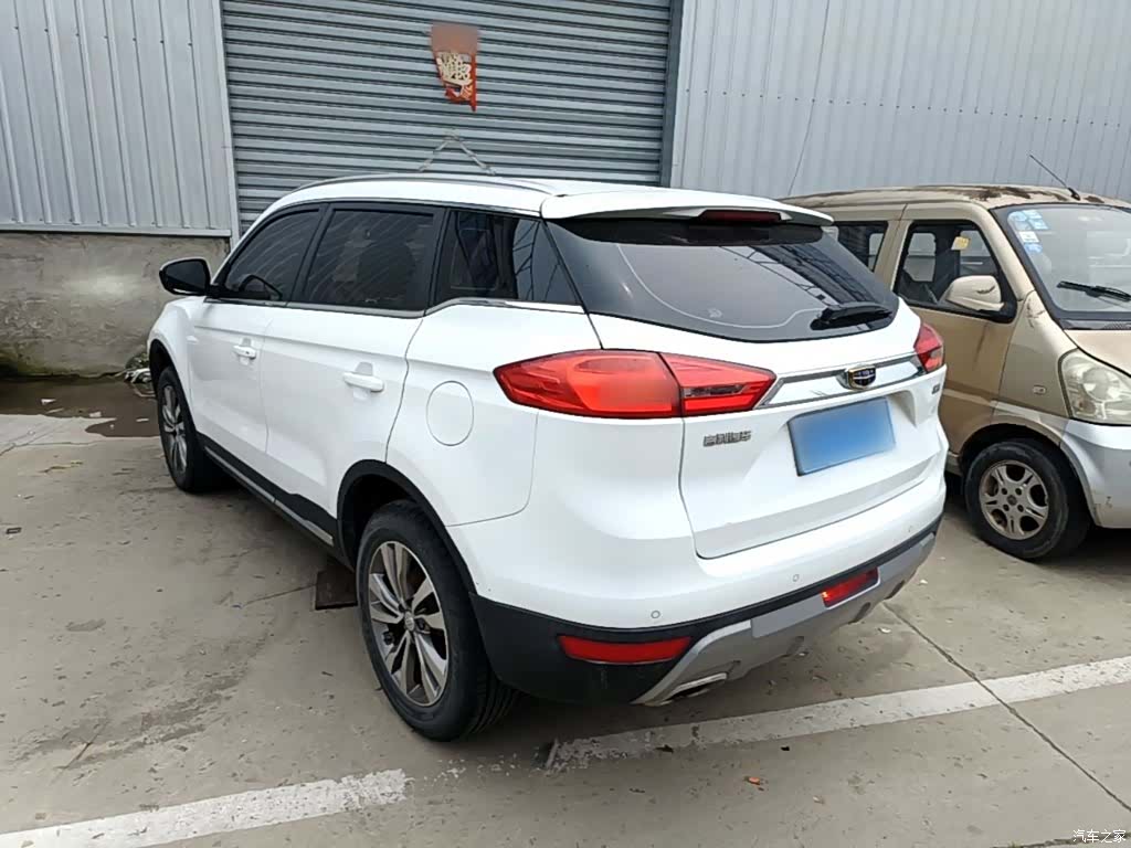 Geely Boyue, 2017 все фото
