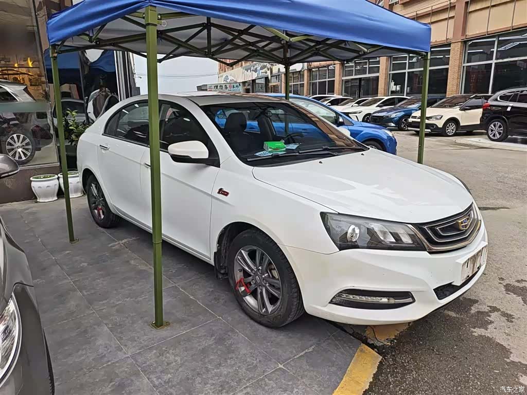 Geely Emgrand, 2017 4