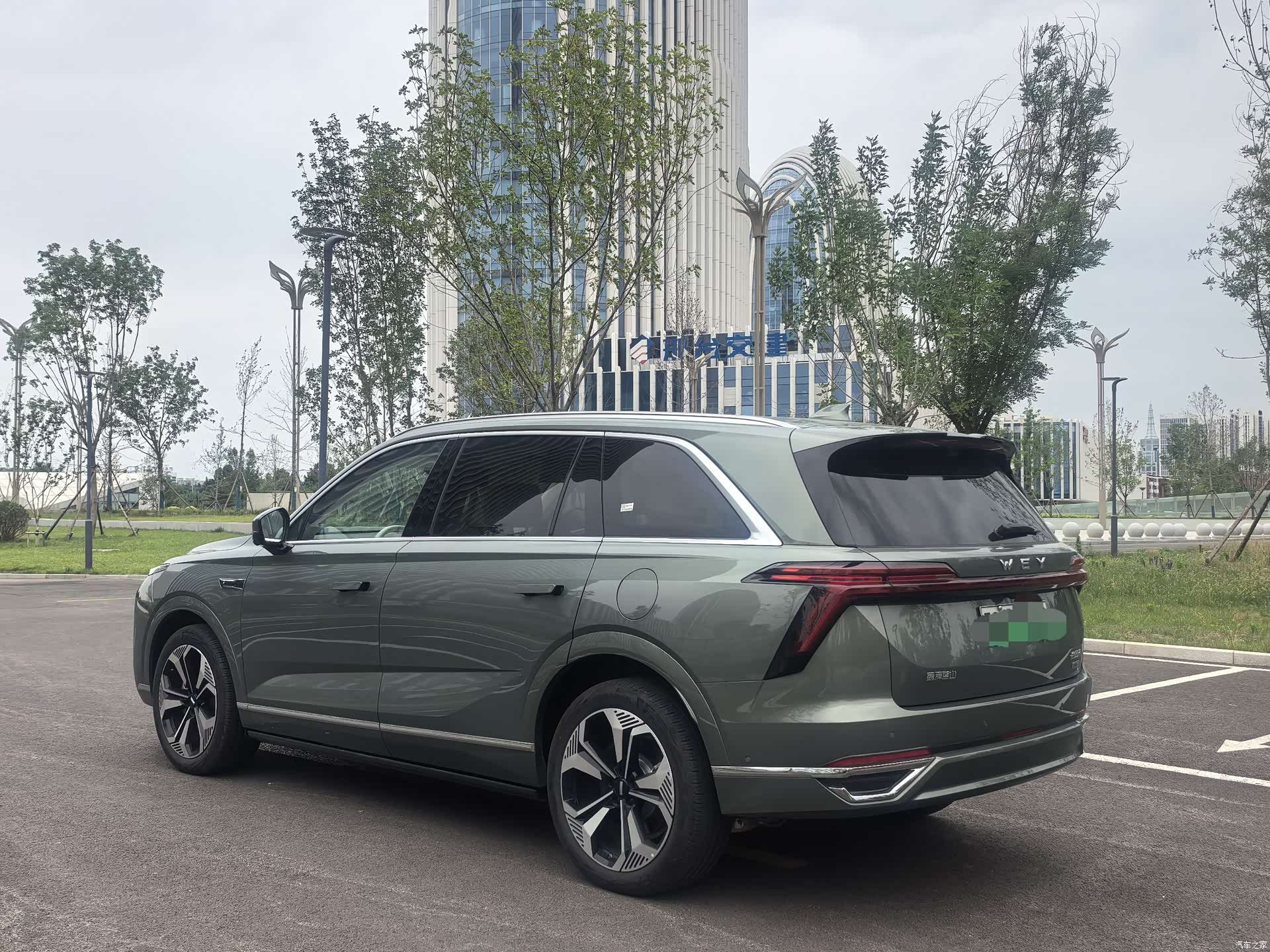 WEY Ultra, 2025 6